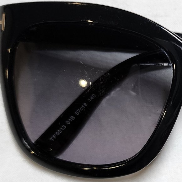 TOM FORD #140 Sunglasses Tf9313 01B - Picture 9 of 12